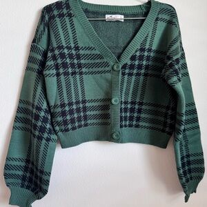Hollister Green and Black Plaid Cardigan